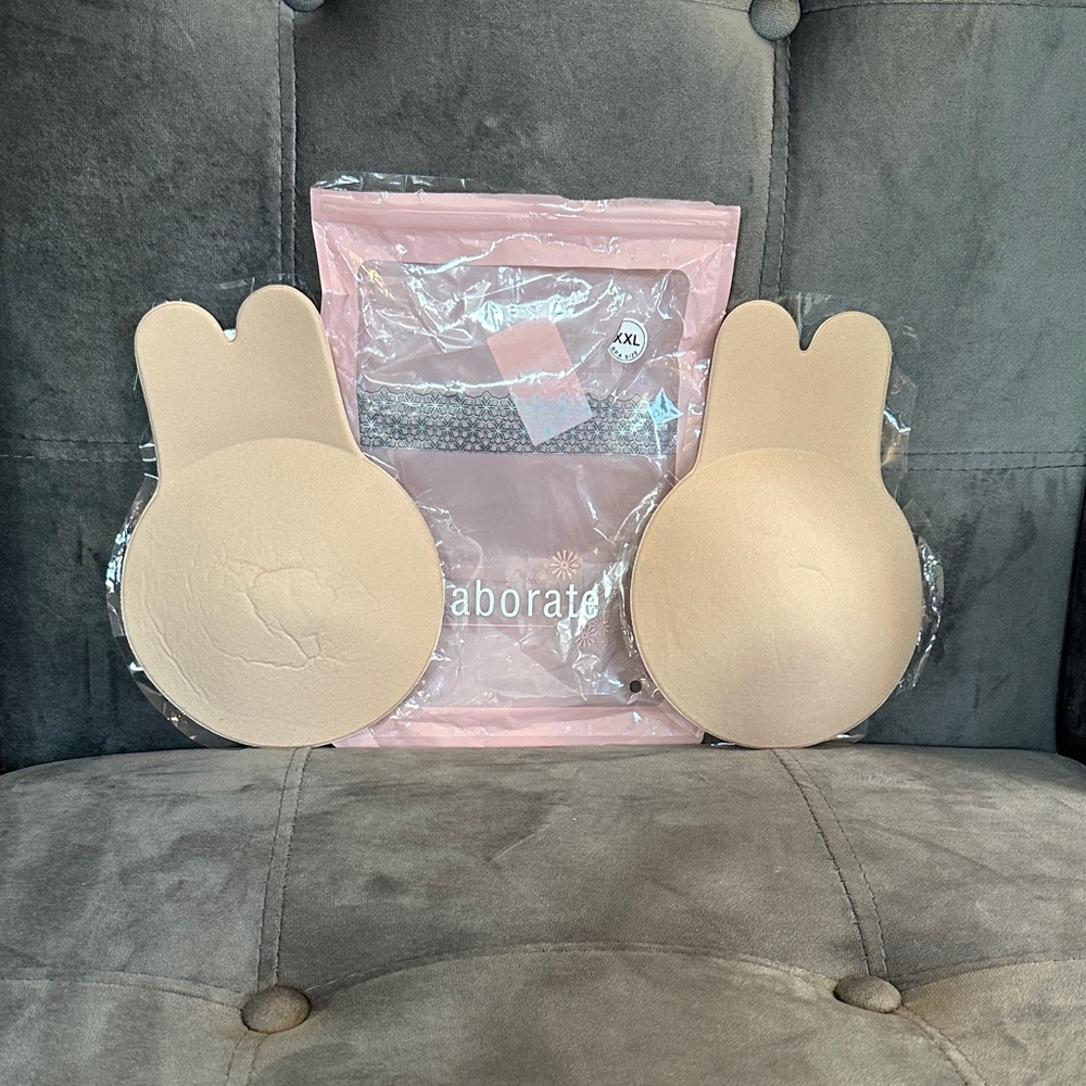 Nude Adhesive Strapless Bra